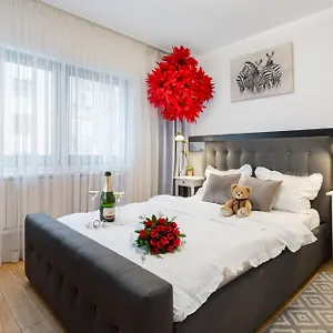 Happy Bubble I Timpuri Noi 1br 4 Ppl Apartament